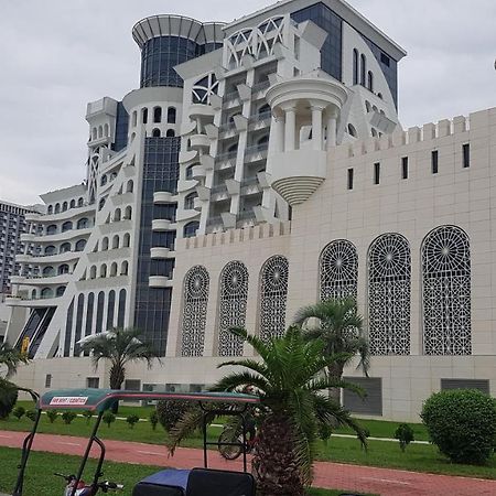 Orbi City Ap.2252 Batum Dış mekan fotoğraf